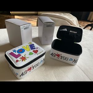 Brighton jewelry case “Love”